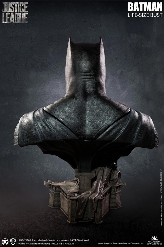 蝙蝠侠胸像手办